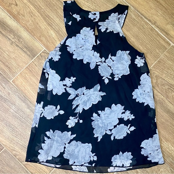 Iz Byer Floral Loose Fit Bare Shoulder Tank Blouse Size Extra Small - Picture 2 of 7